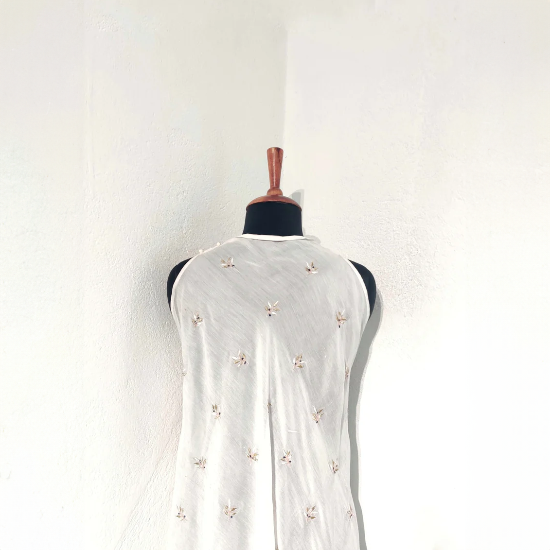 Pear olive white