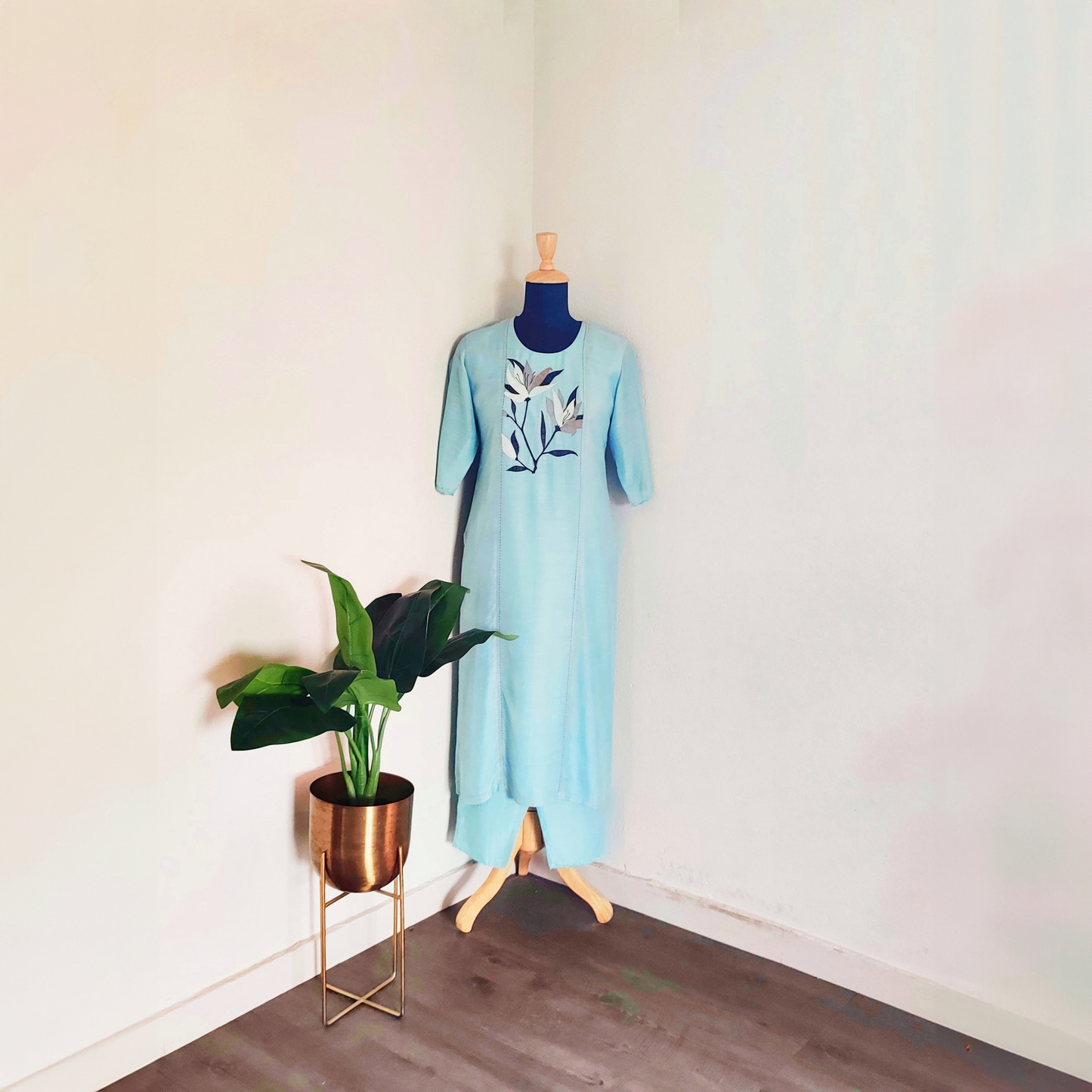 Mangolia Powder Blue
