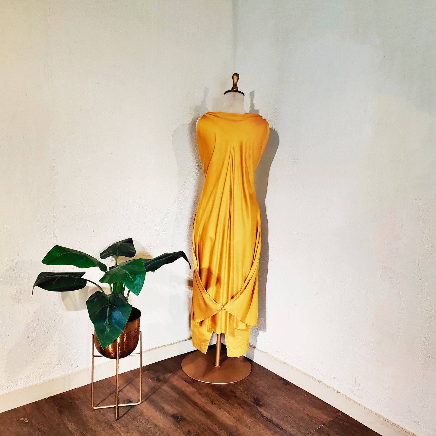 PEAR YELLOW
