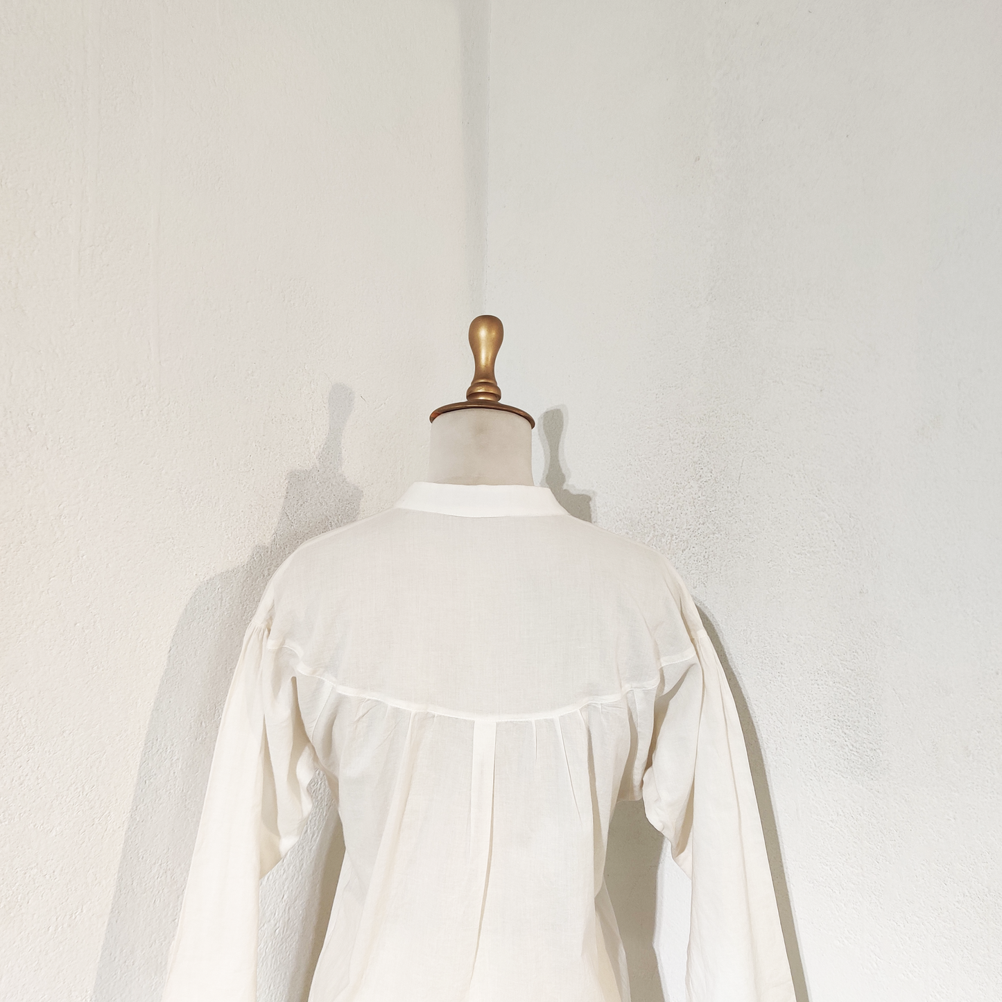 BENAZIR OFF-WHITE