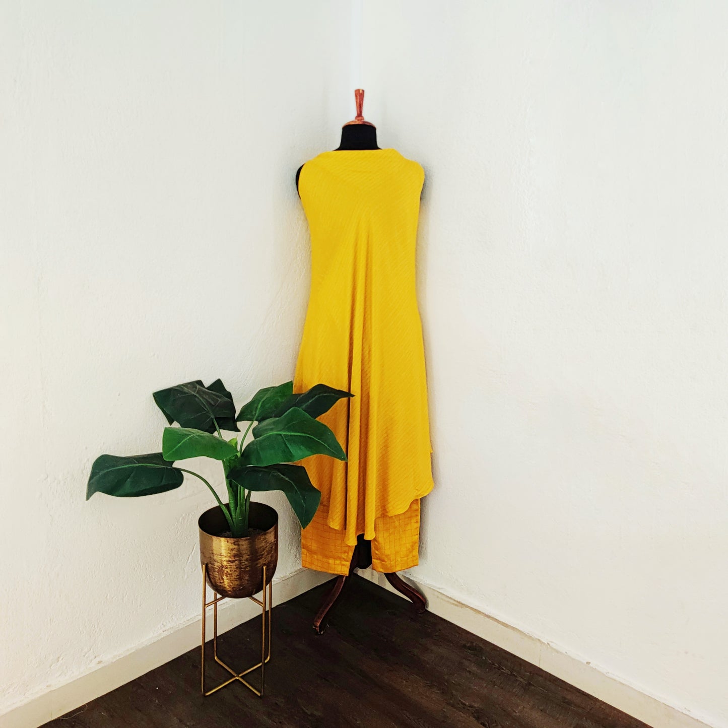 Pear Stripes Yellow