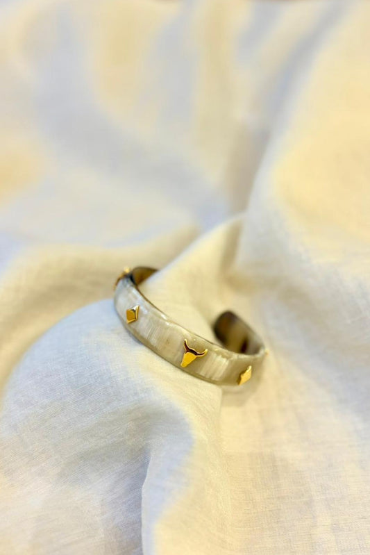 Safari iconic cuff