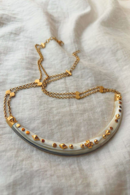 Amara necklace