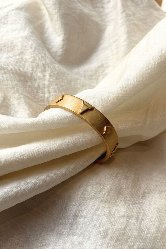 Safari iconic metal cuff