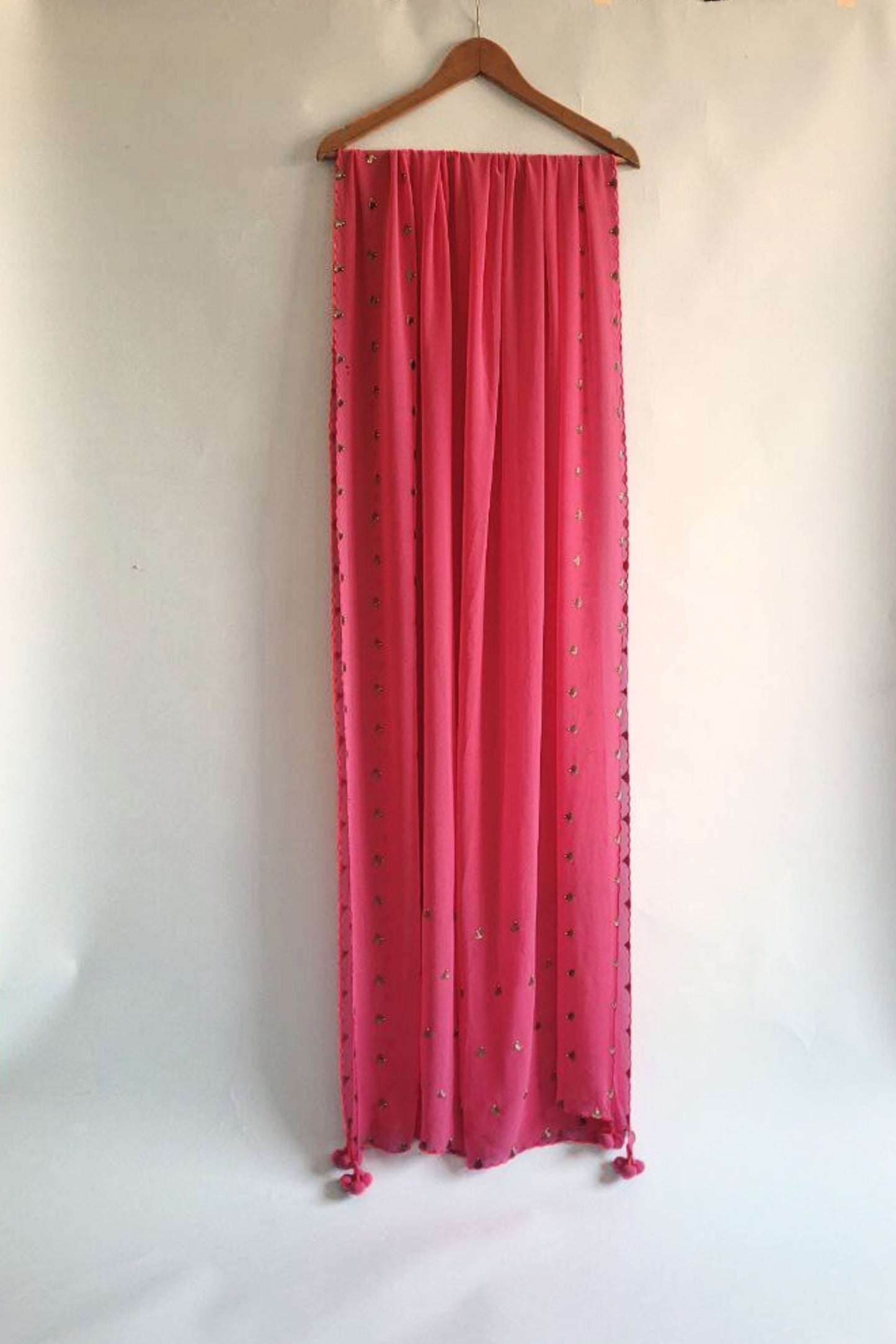 Hand Embroidered Dupatta- Bagaan- Pink