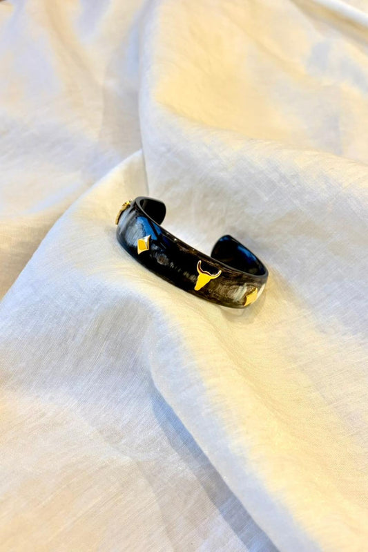 Safari iconic cuff black