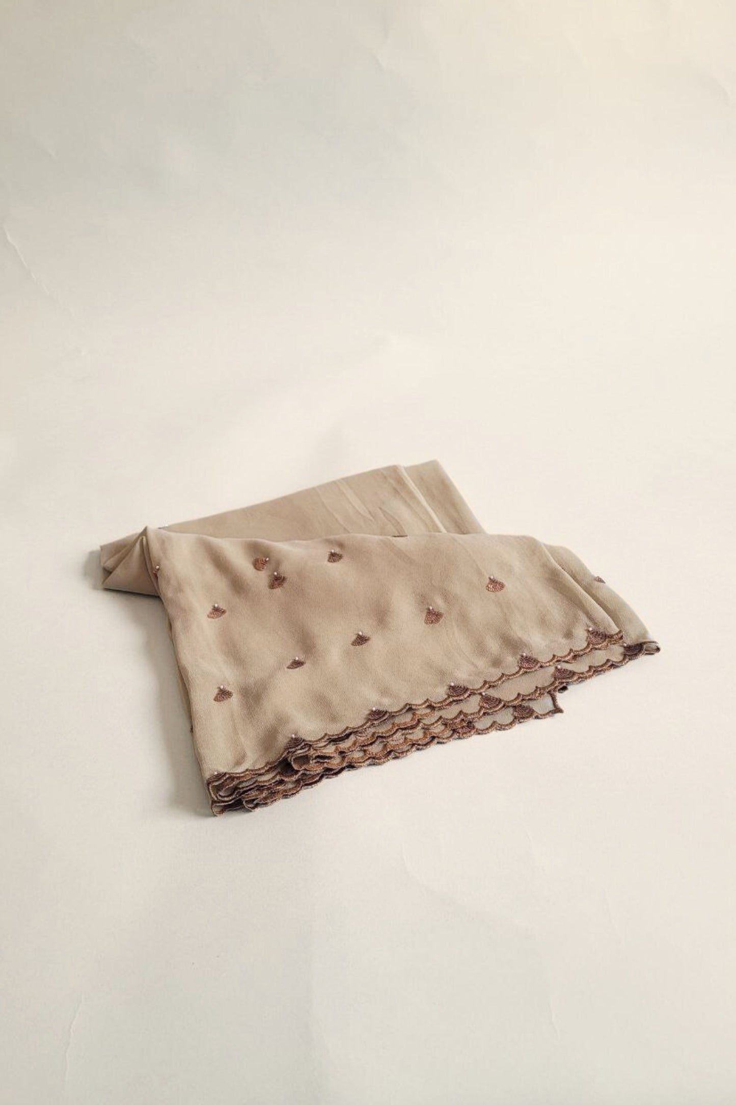 Hand Embroidered Dupatta-bagaan-Pista