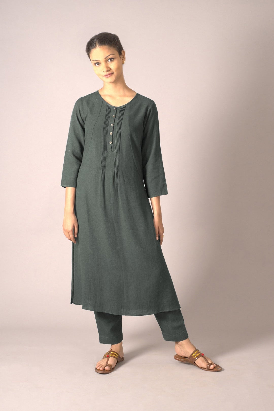 Aangri - Green