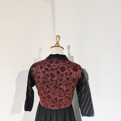 MUGAL BLACK