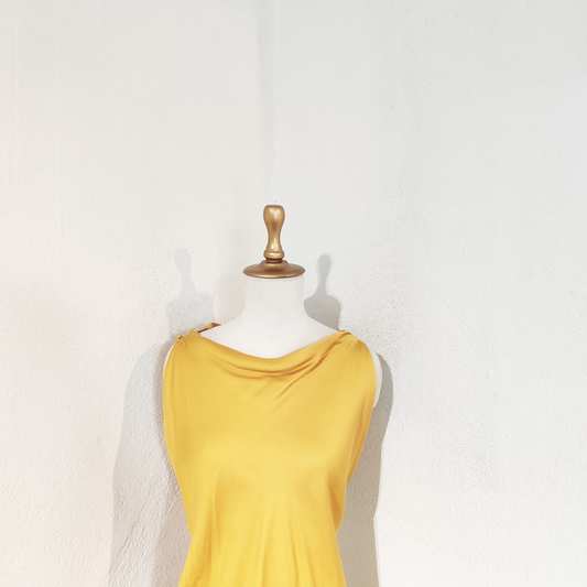 PEAR YELLOW