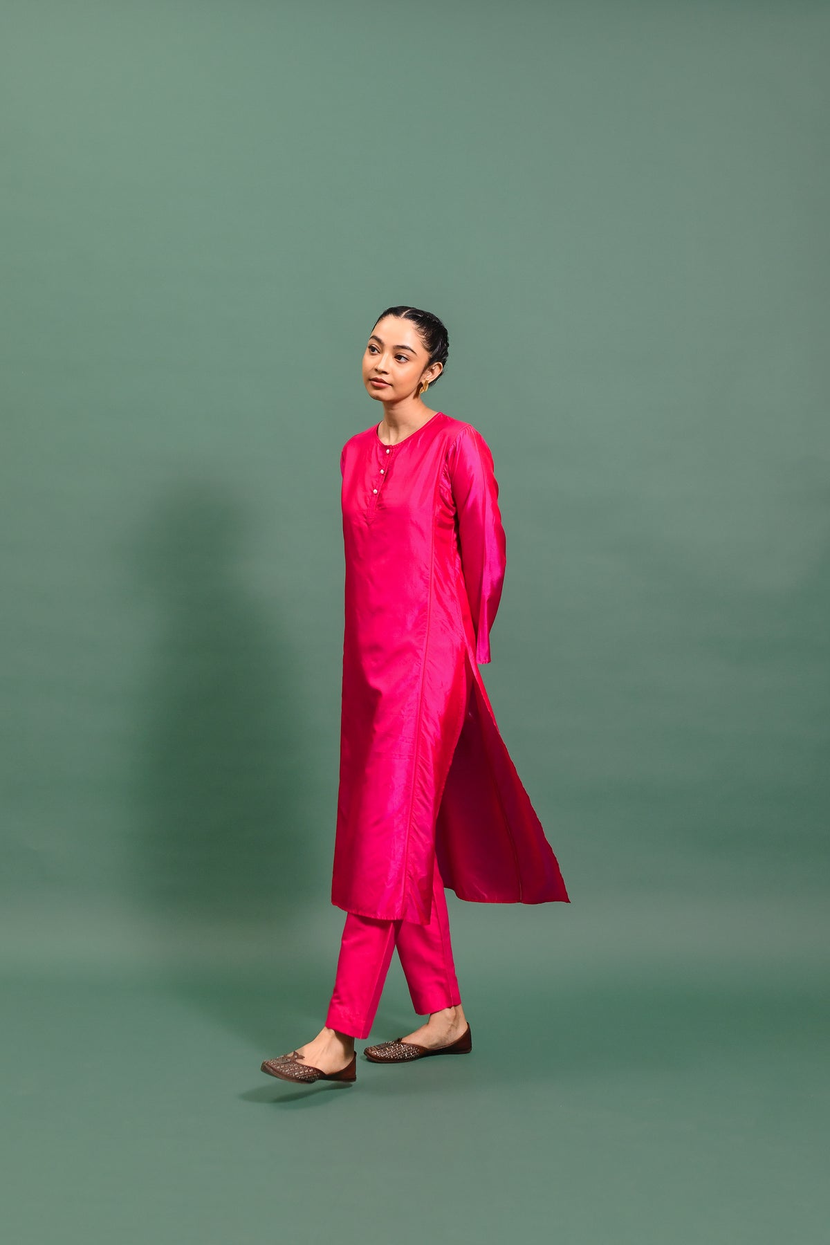 Kusum gulabi with Dupatta