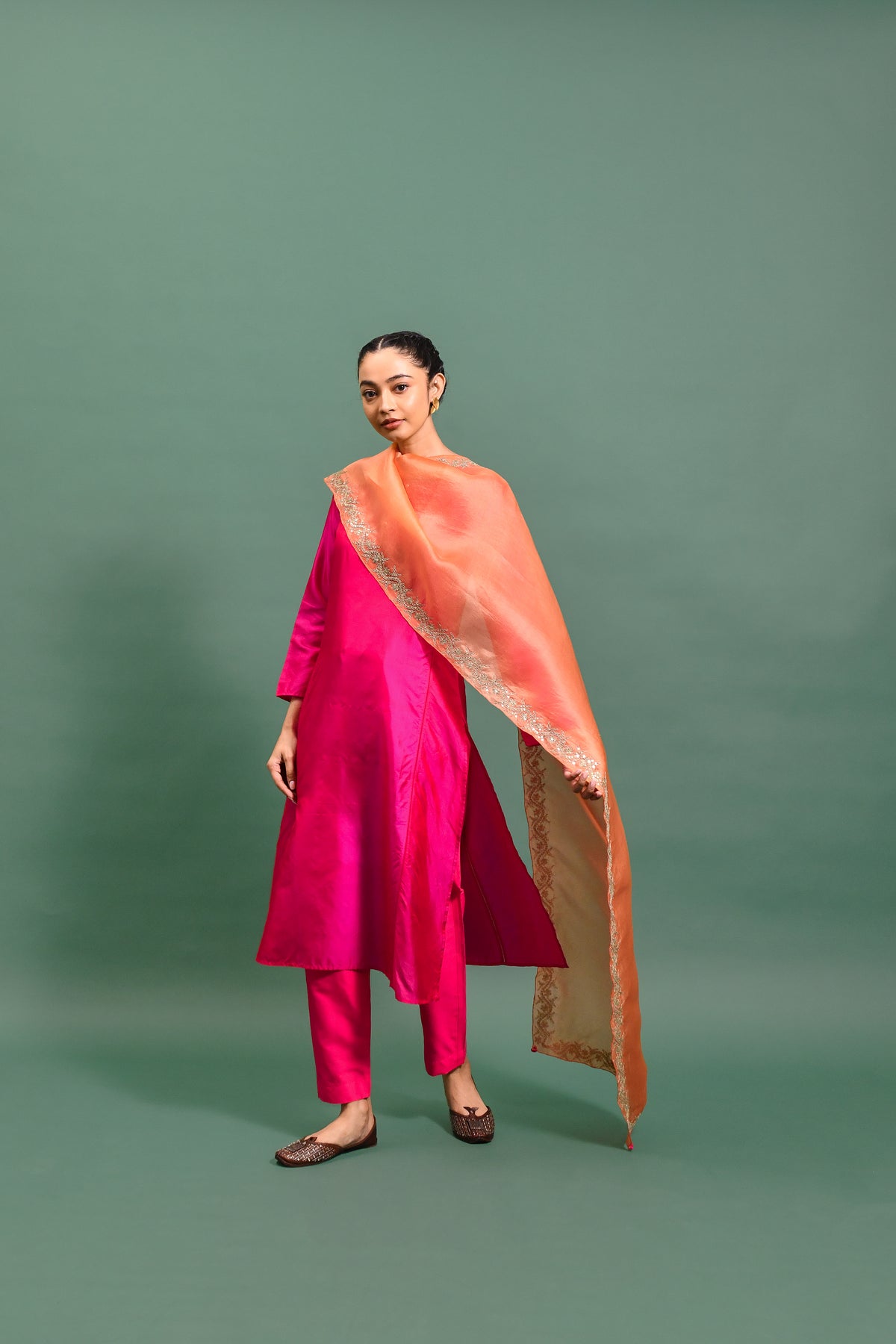 Kusum gulabi with Dupatta
