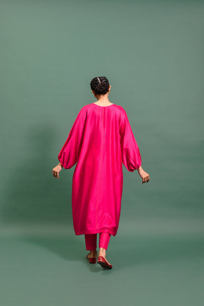 Aakhu